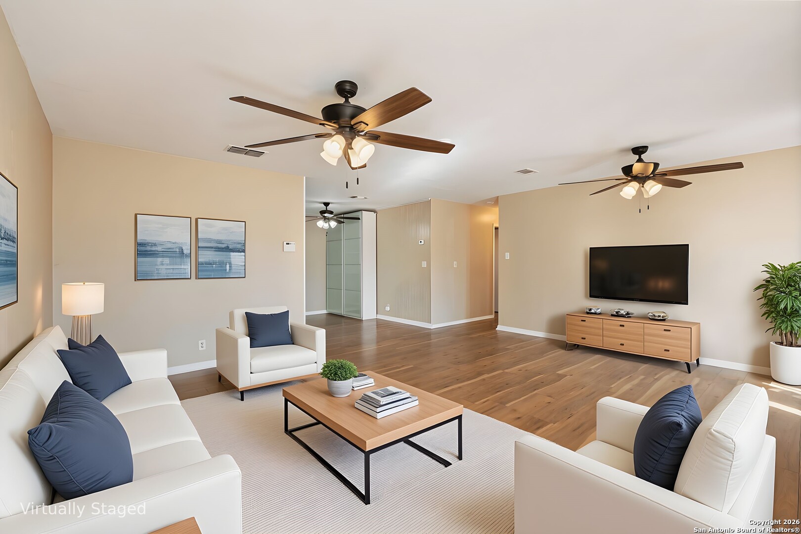 property viewer photo 3