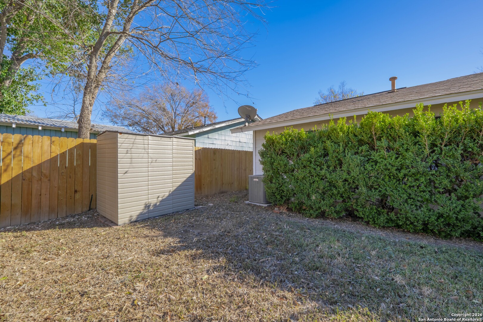 property viewer photo 31
