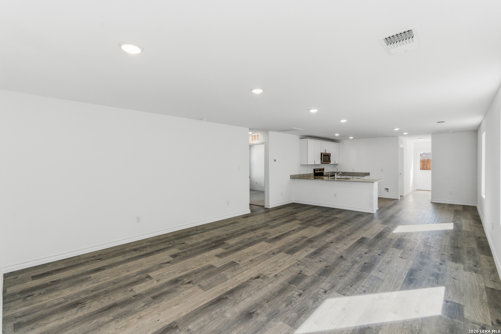 property viewer photo 5