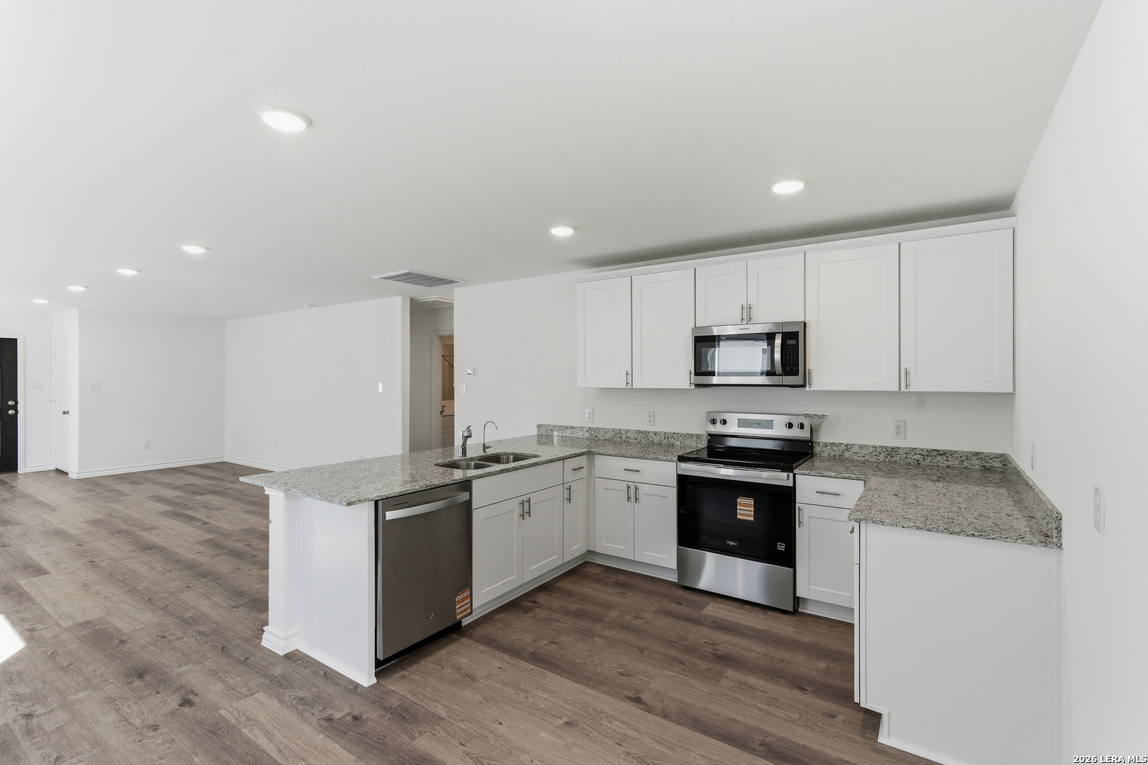 property viewer photo 9