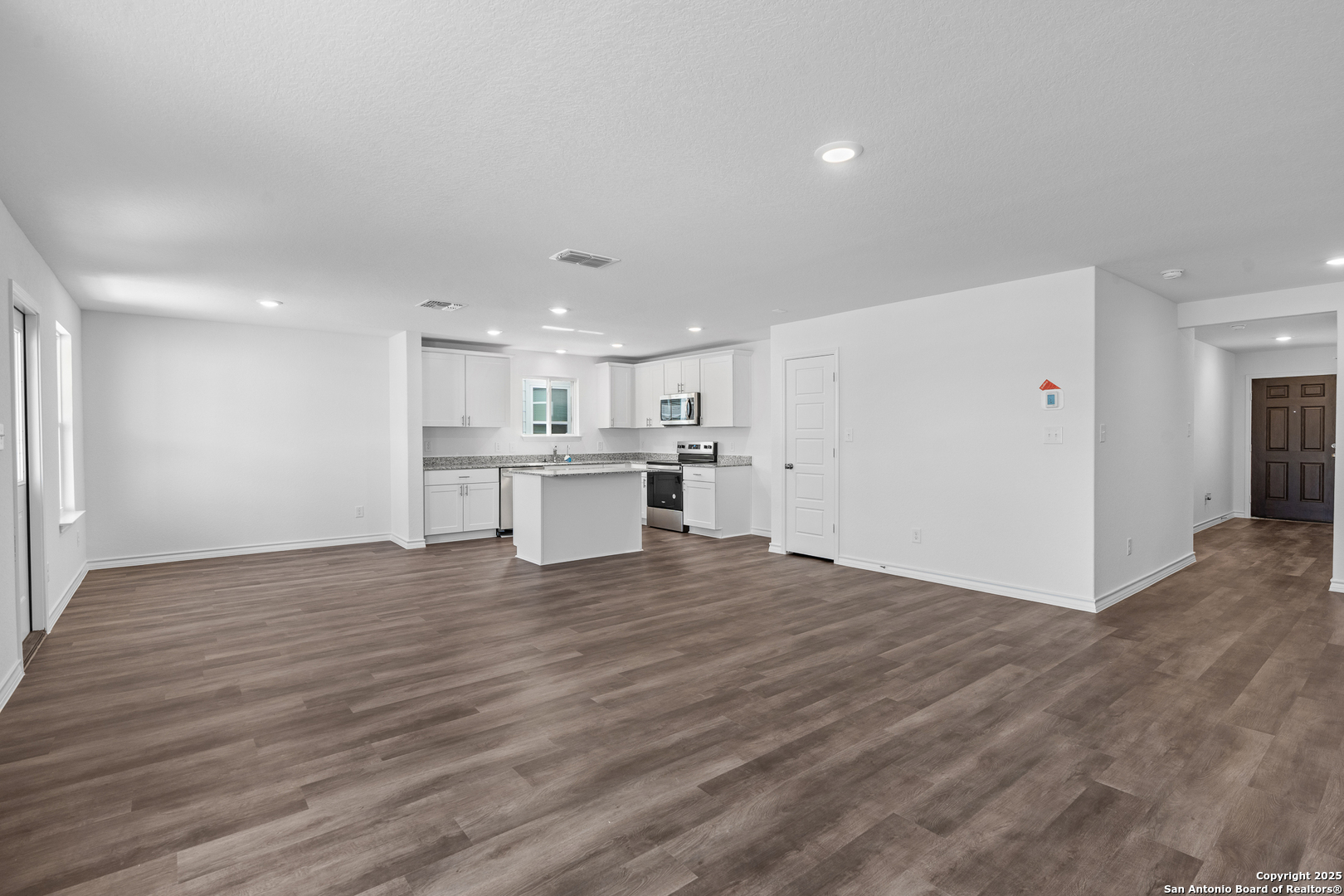 property viewer photo 5