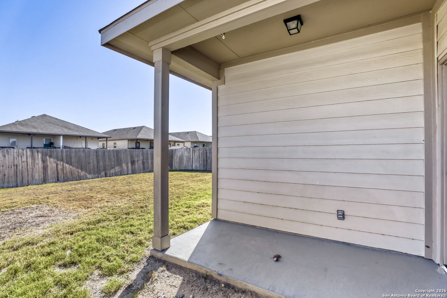property viewer photo 24