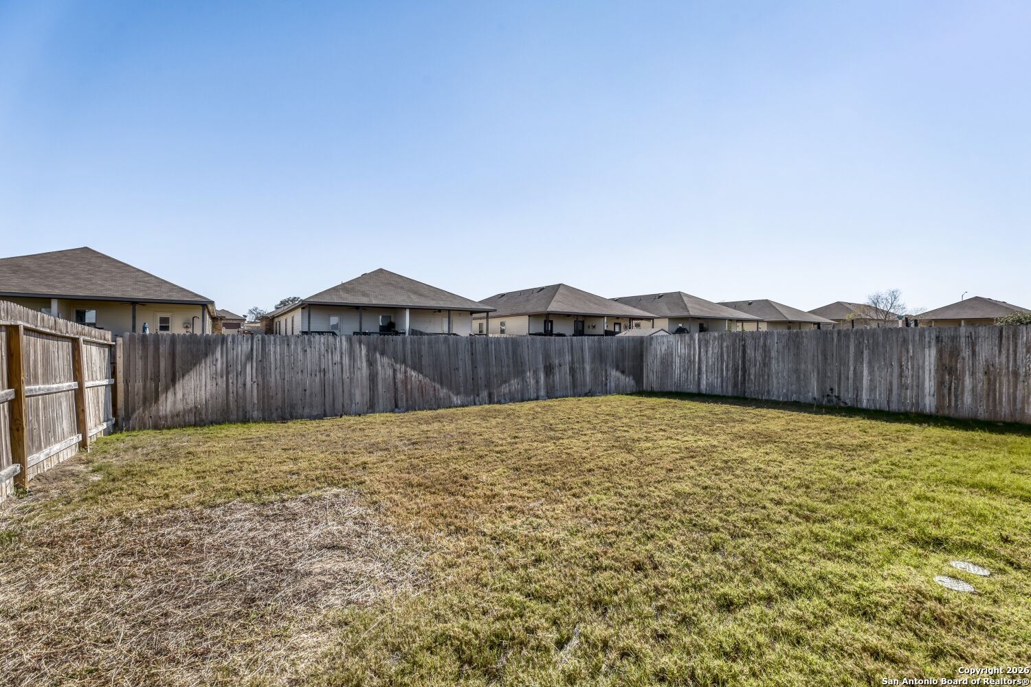 property viewer photo 25