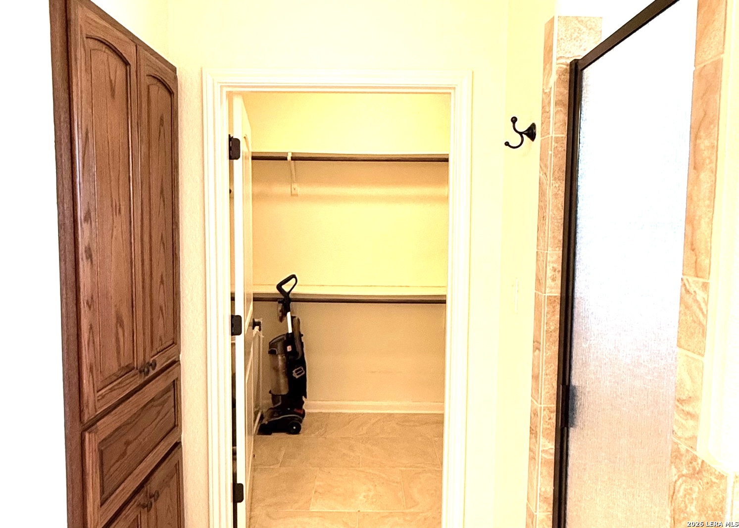 property viewer photo 14