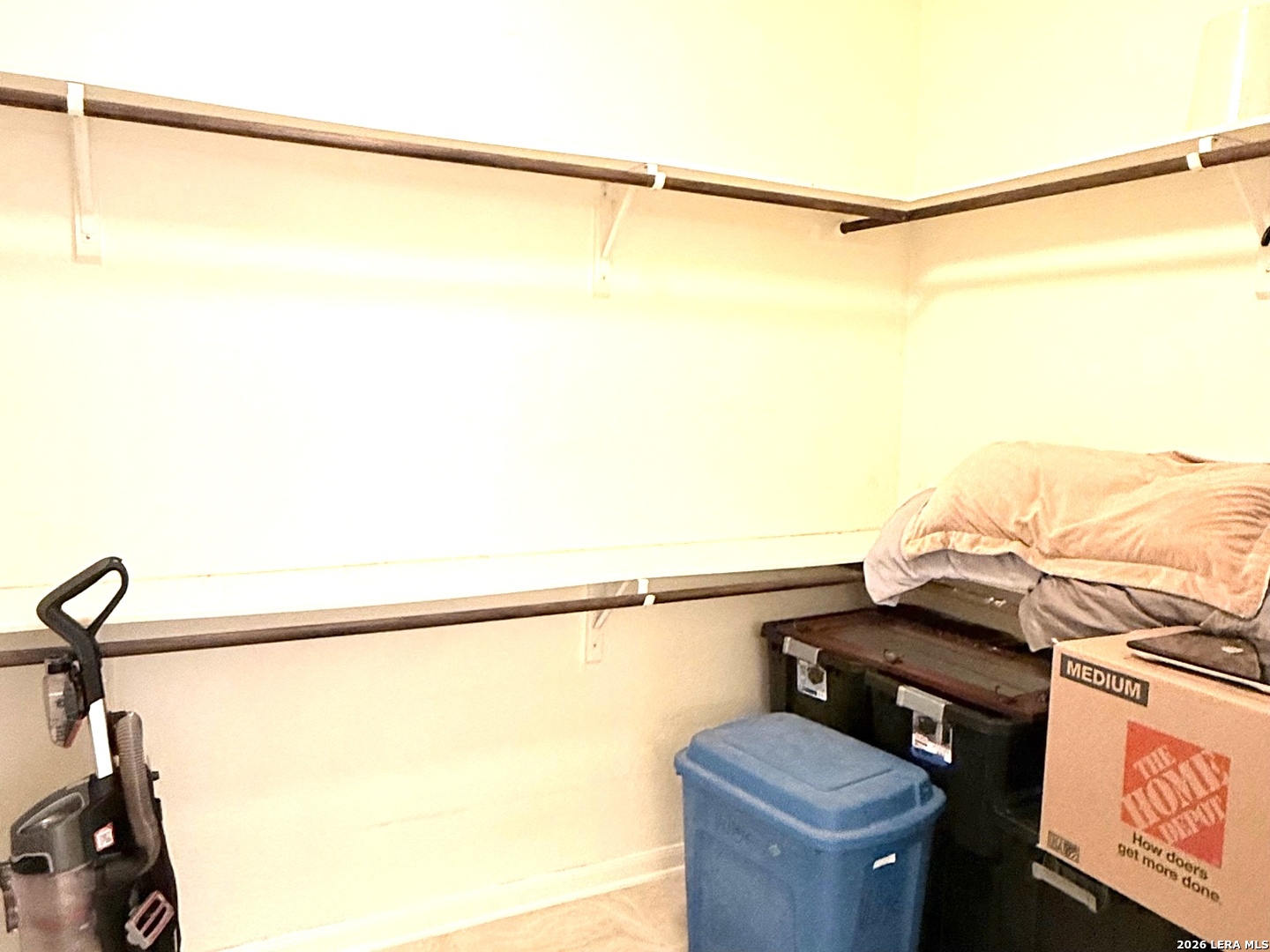 property viewer photo 17
