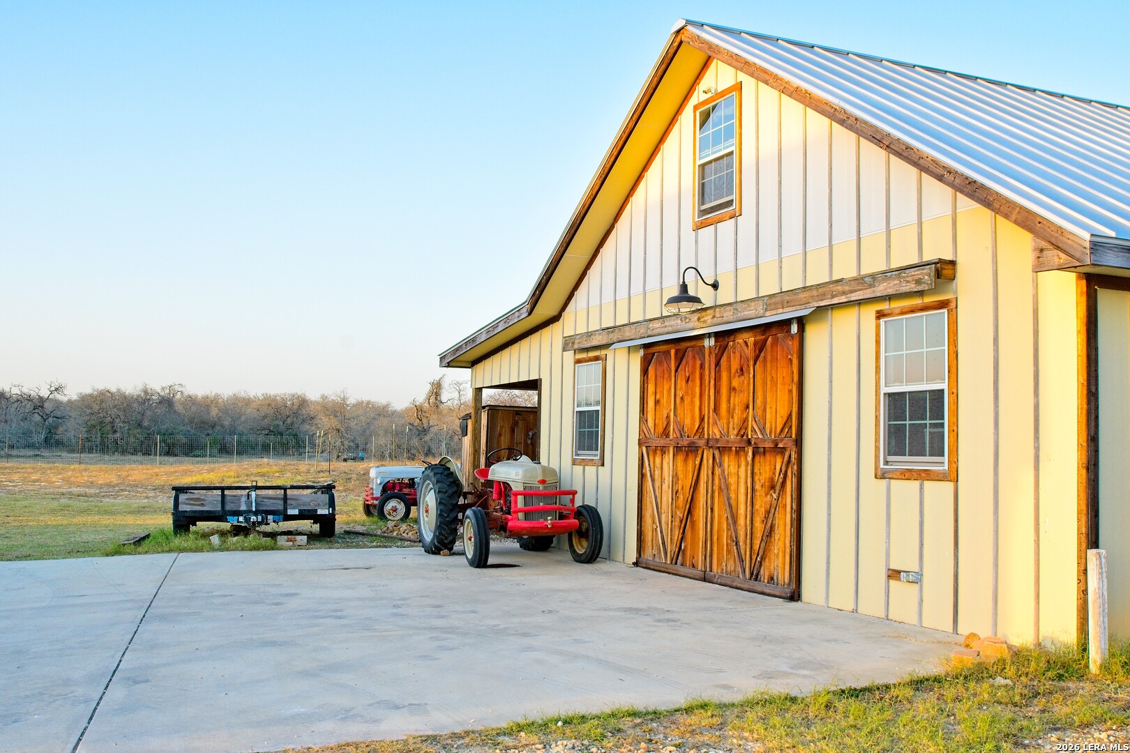 property viewer photo 24