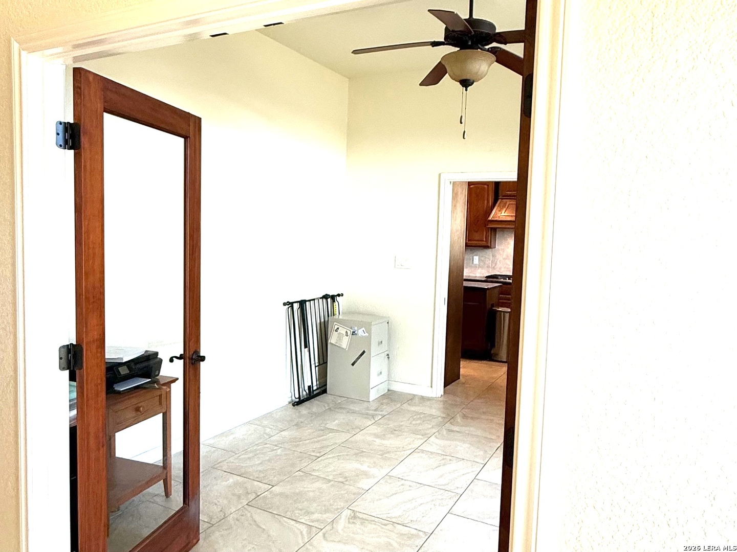 property viewer photo 8