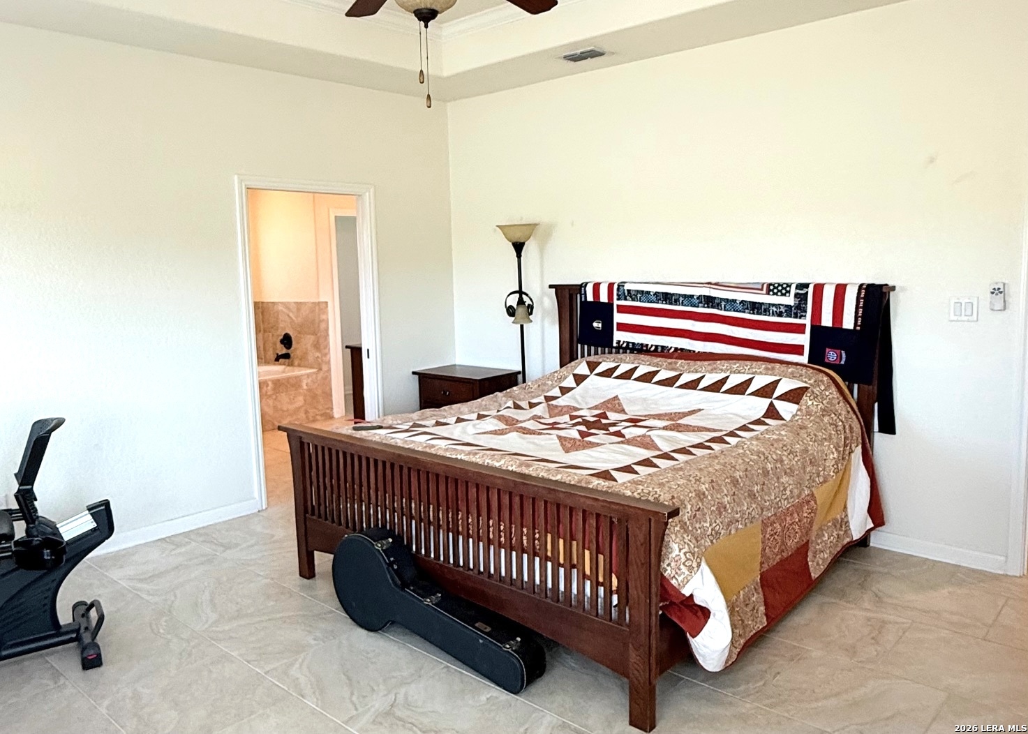 property viewer photo 9