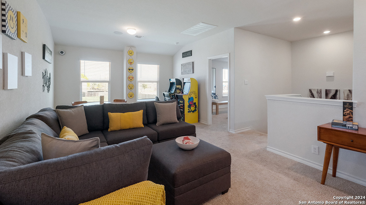 property viewer photo 12