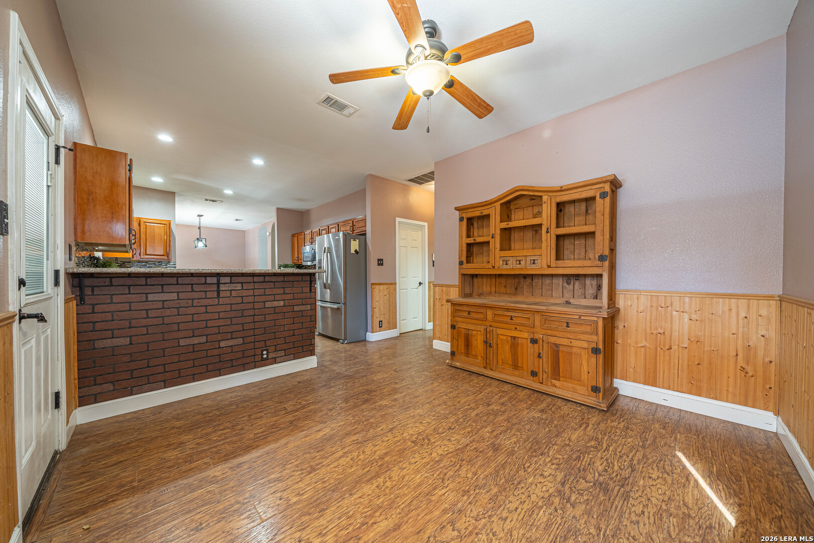 property viewer photo 10
