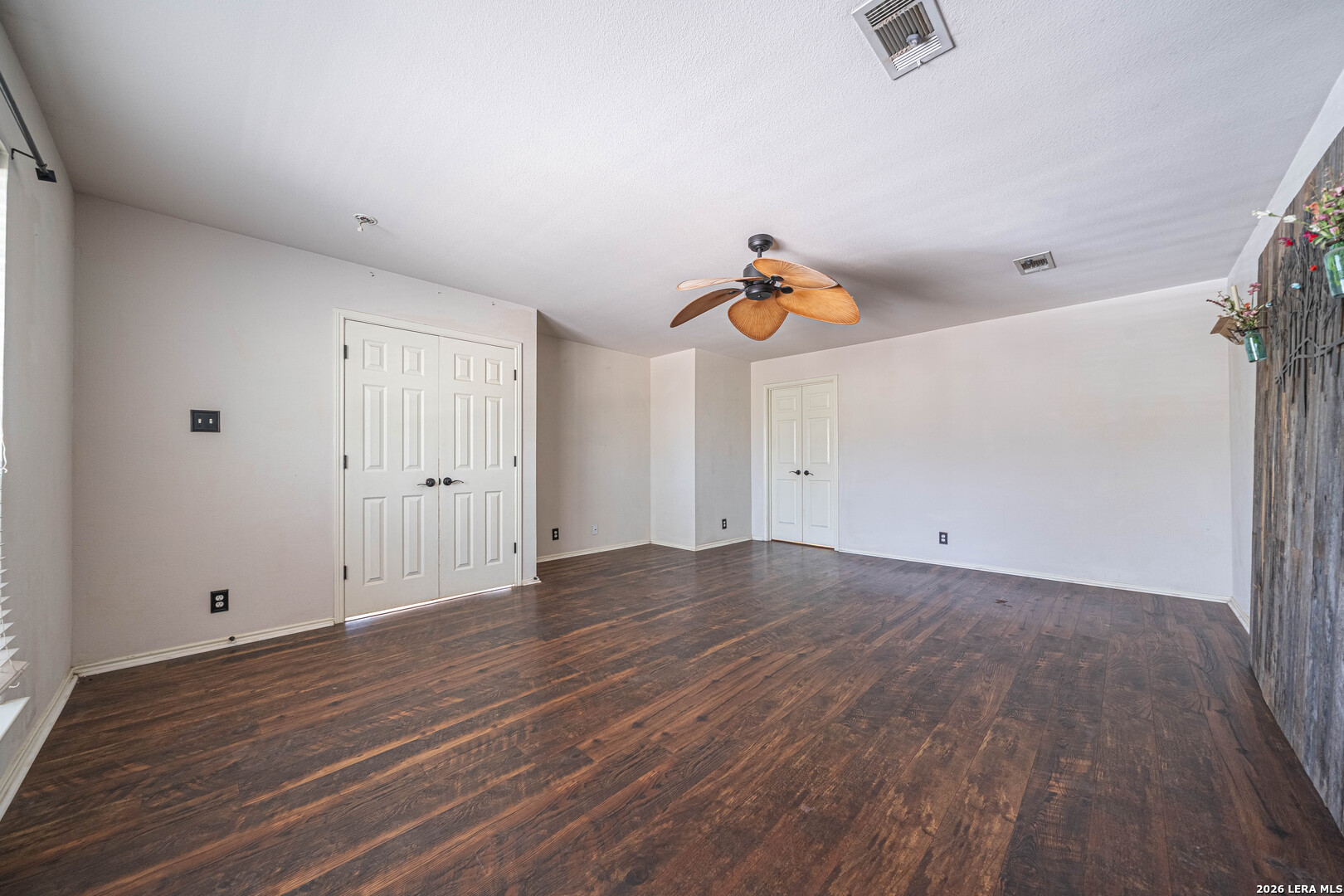 property viewer photo 21