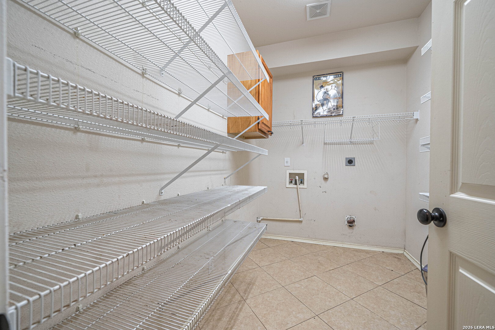 property viewer photo 27