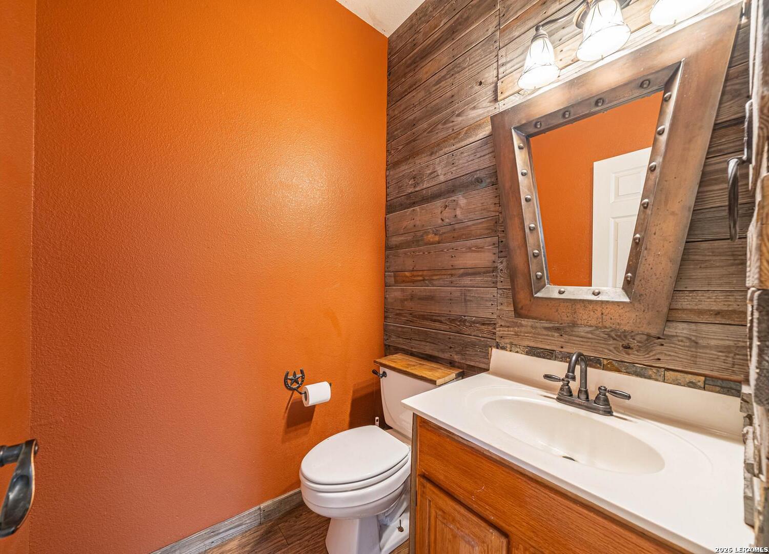 property viewer photo 8