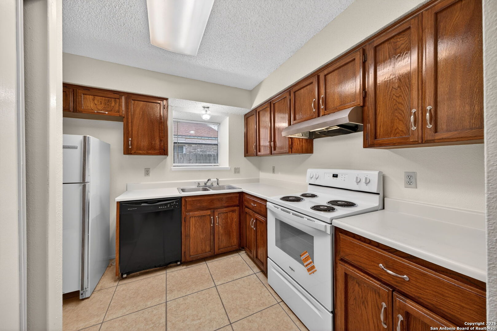 property viewer photo 11