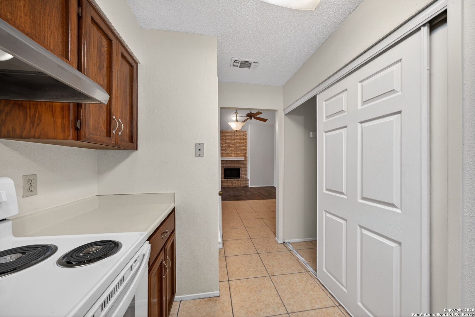 property viewer photo 13