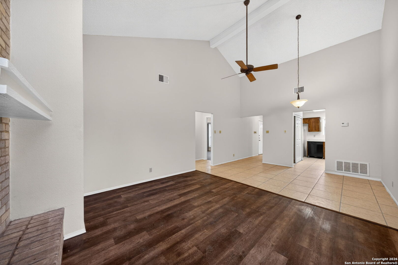 property viewer photo 7