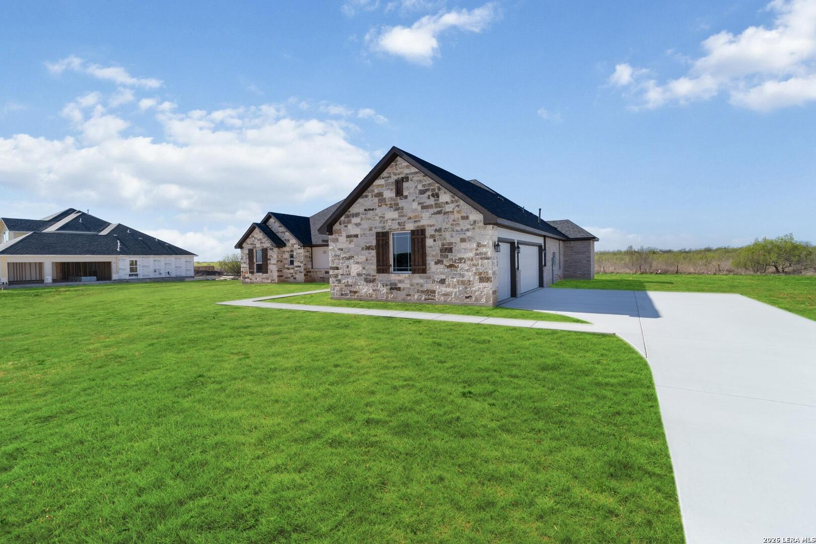 property viewer photo 1