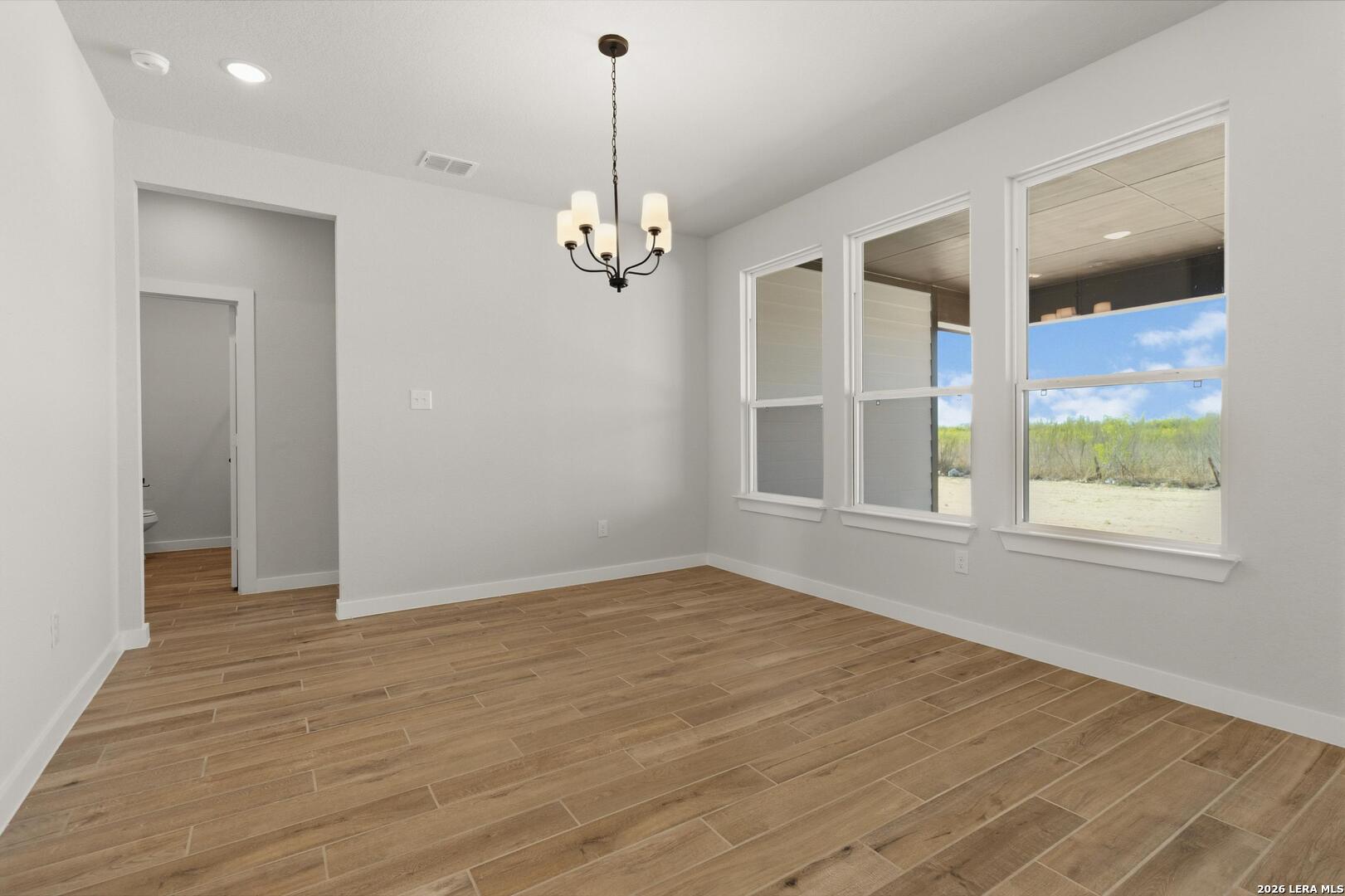 property viewer photo 7