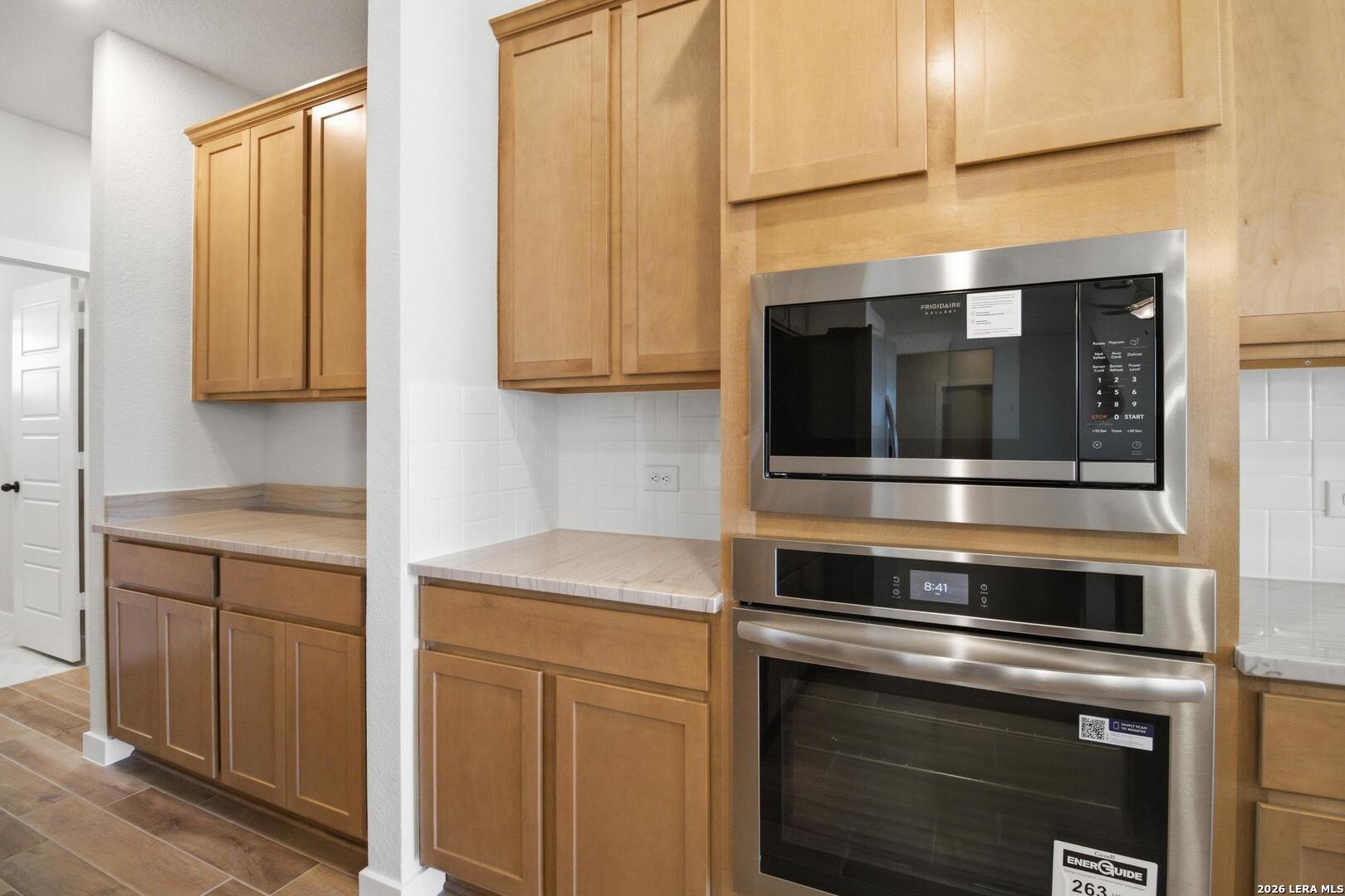 property viewer photo 13