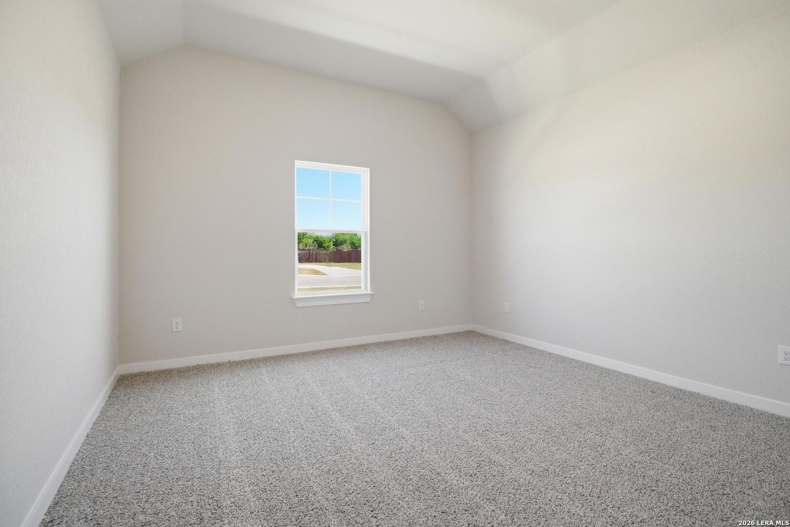 property viewer photo 16