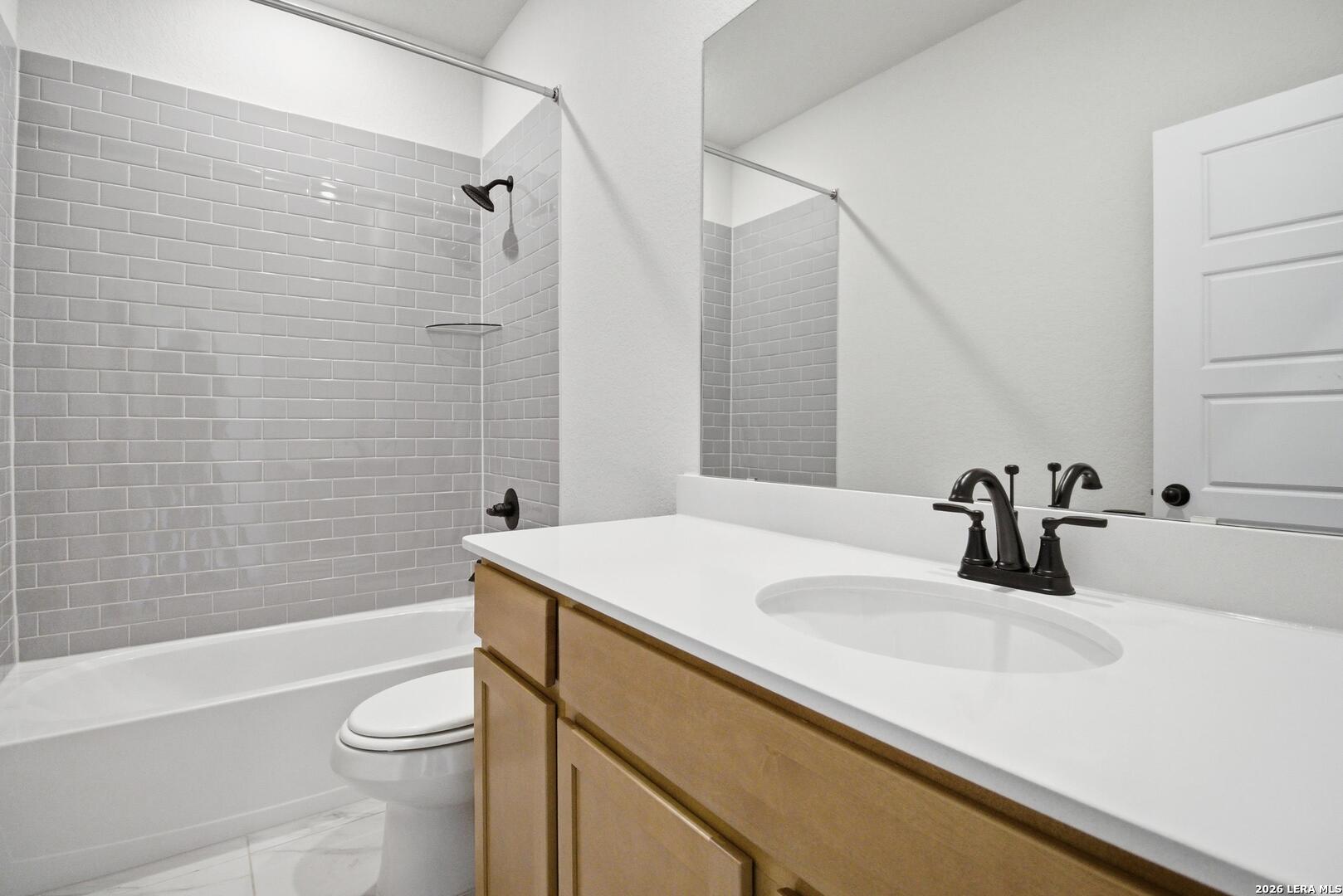 property viewer photo 20