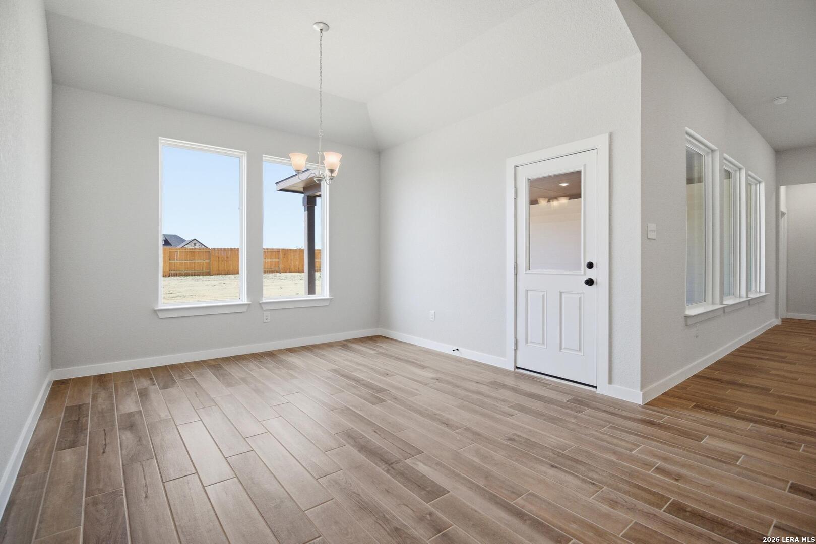 property viewer photo 21