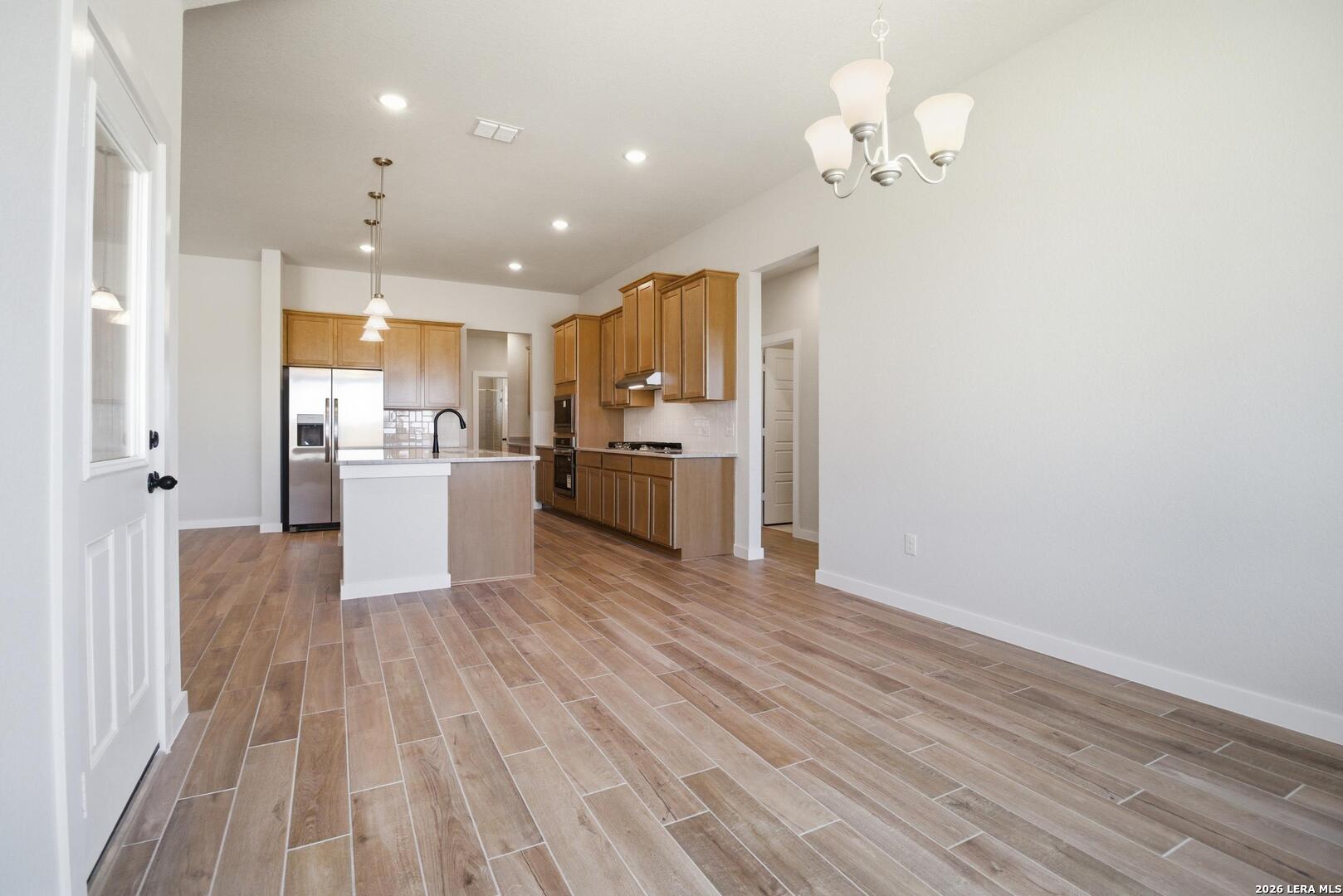 property viewer photo 22