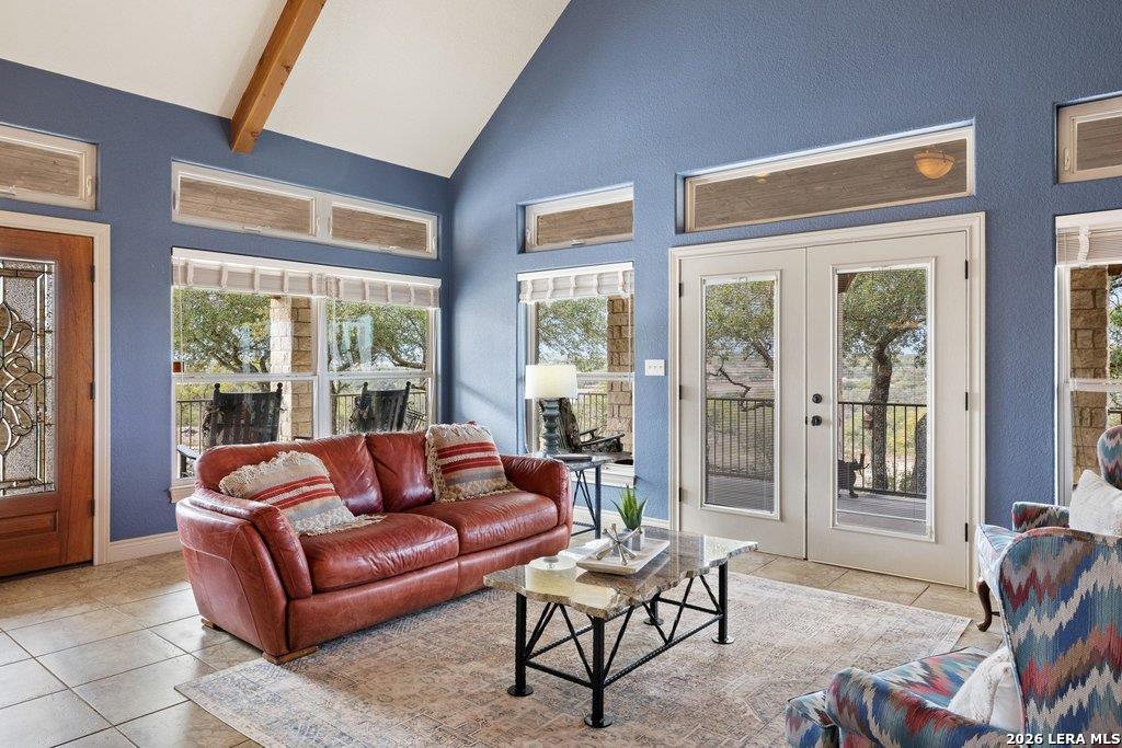 property viewer photo 11