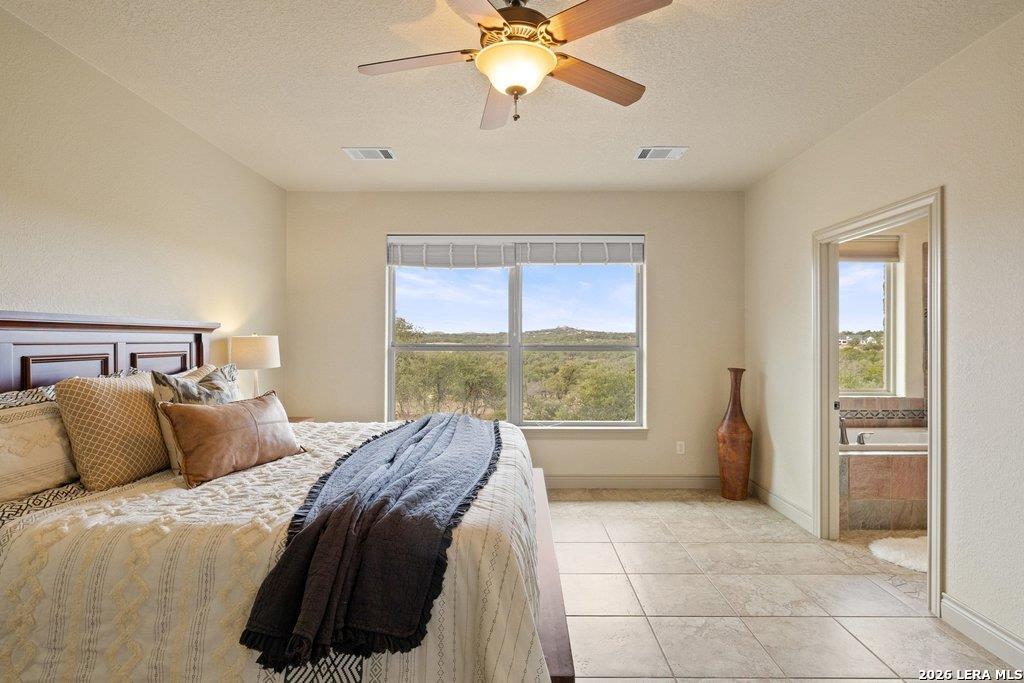 property viewer photo 13