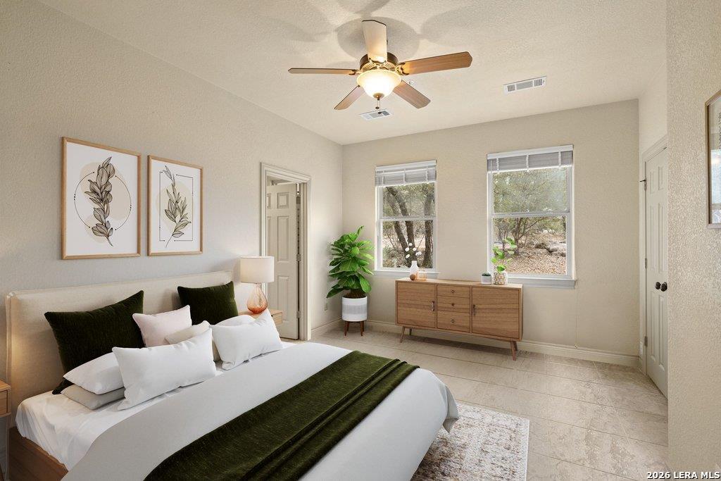 property viewer photo 16