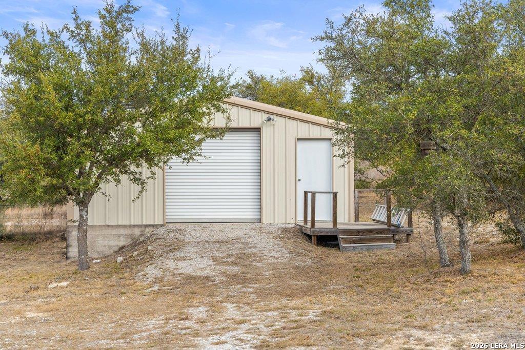 property viewer photo 35