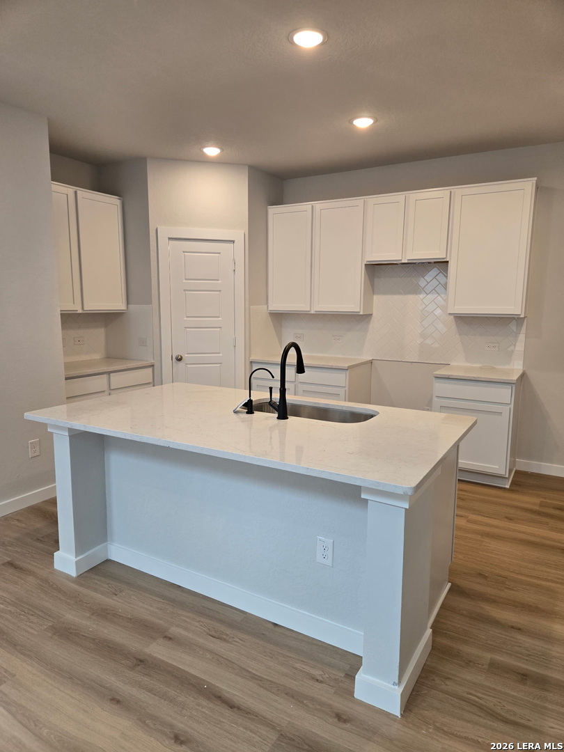 property viewer photo 1