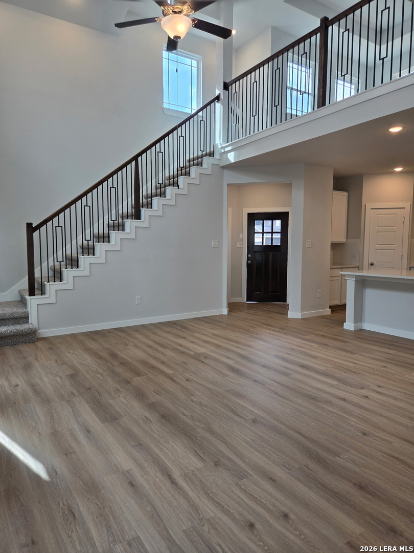 property viewer photo 5