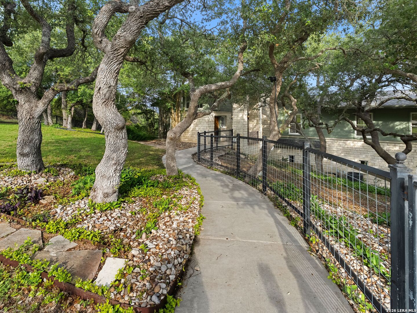 main property photo 79