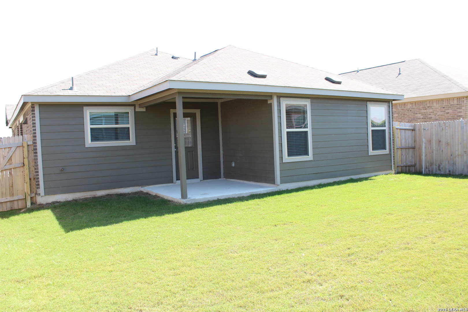 property viewer photo 22