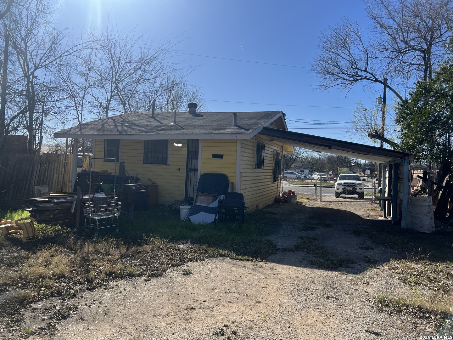 main property photo 4