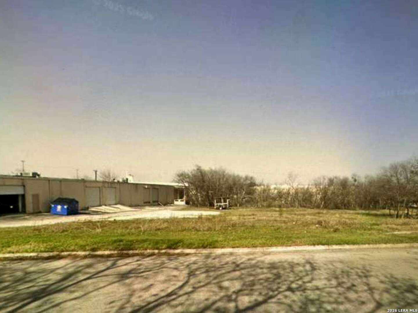 main property photo 4
