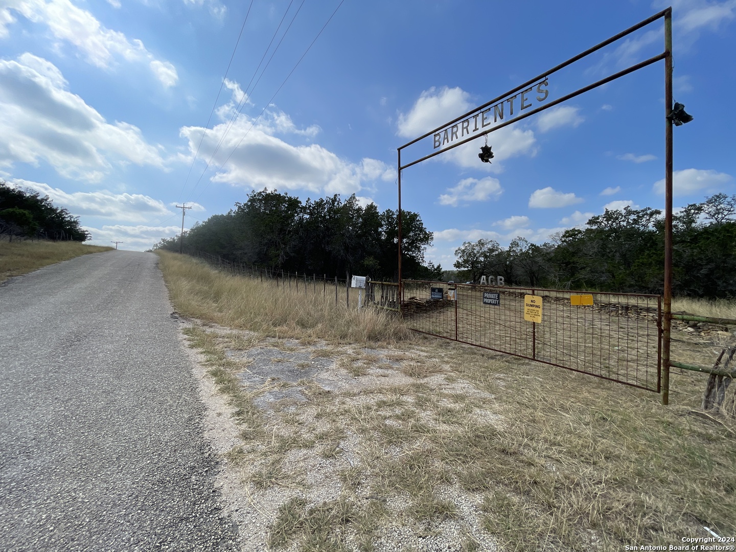 main property photo 36