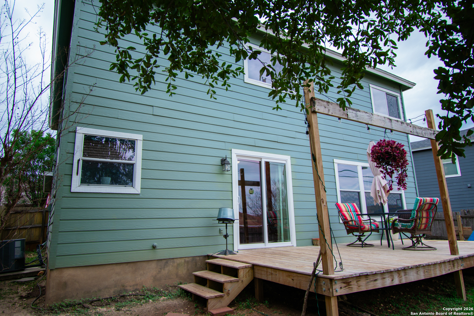 main property photo 20