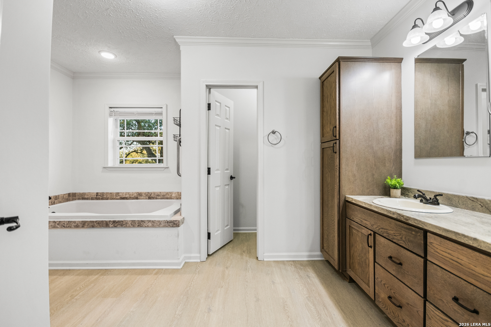 main property photo 161