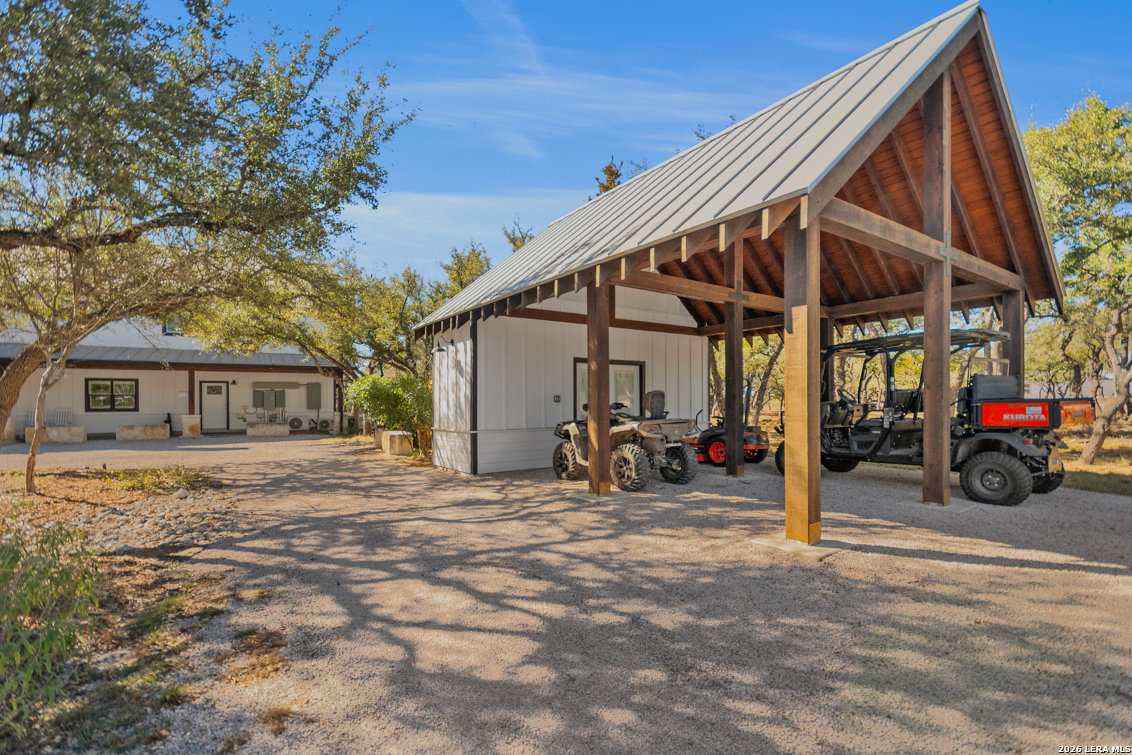 main property photo 86