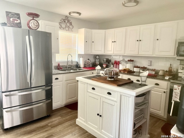 main property photo 11