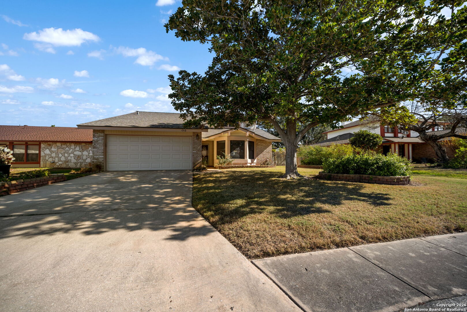 property viewer photo 1
