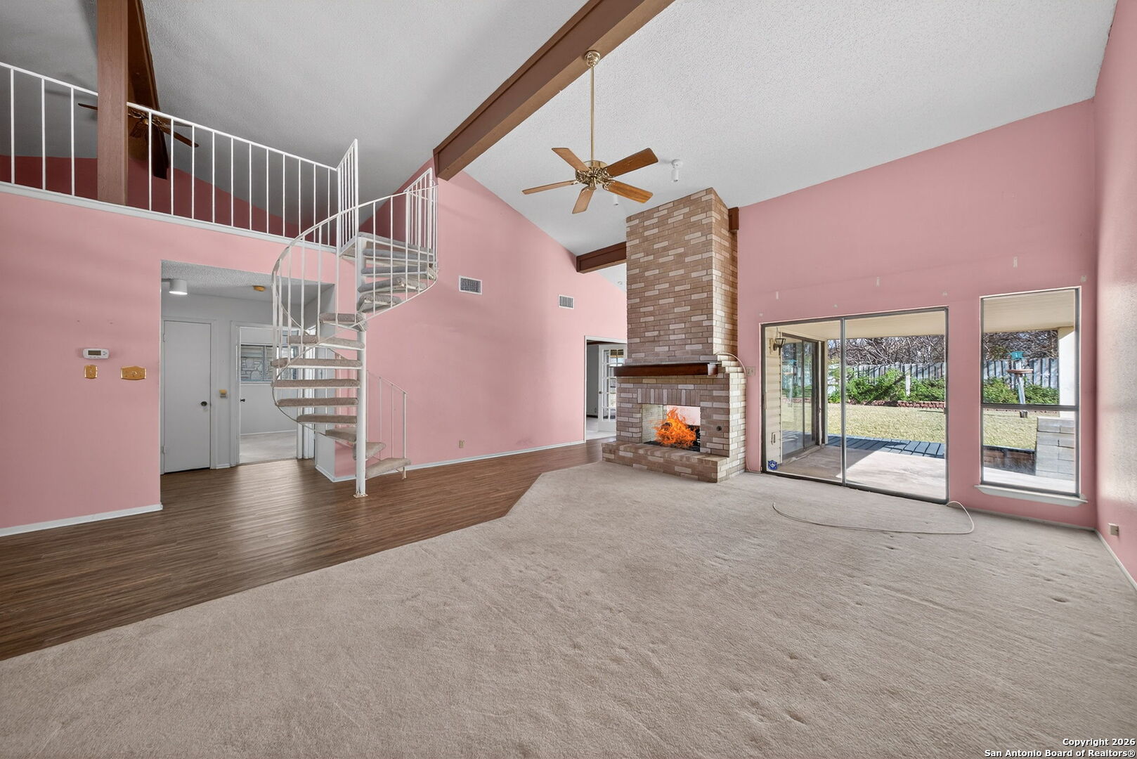 property viewer photo 11