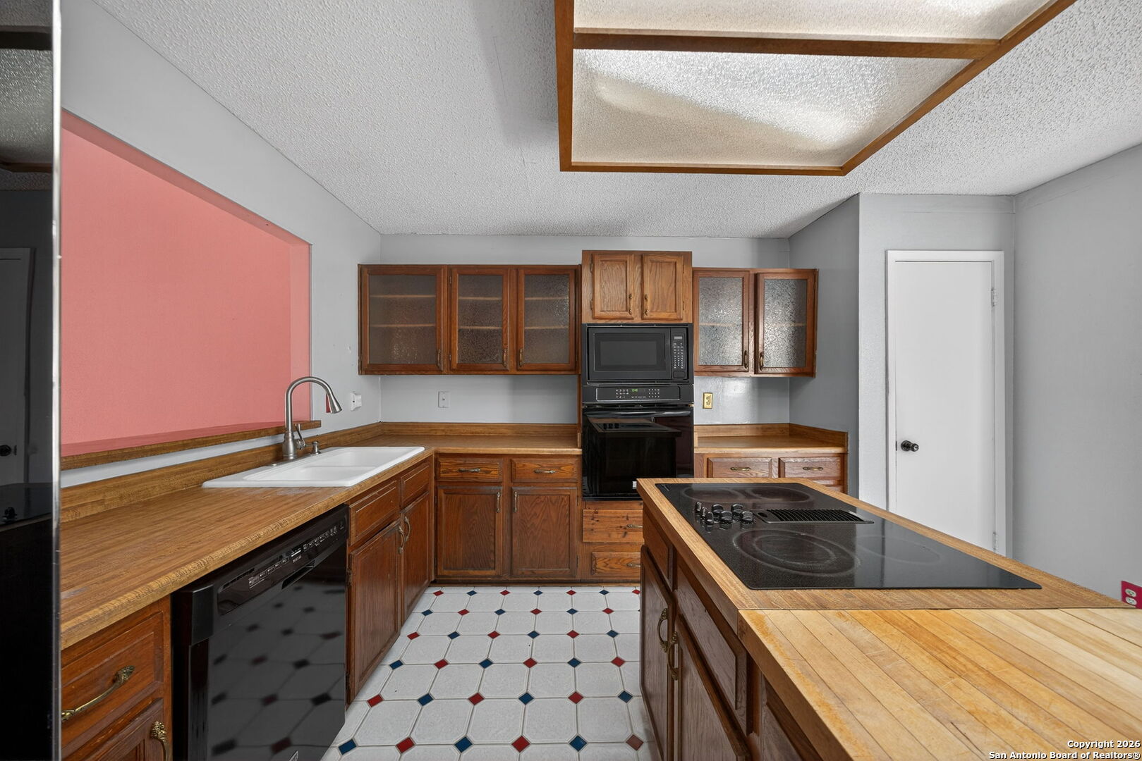 property viewer photo 15