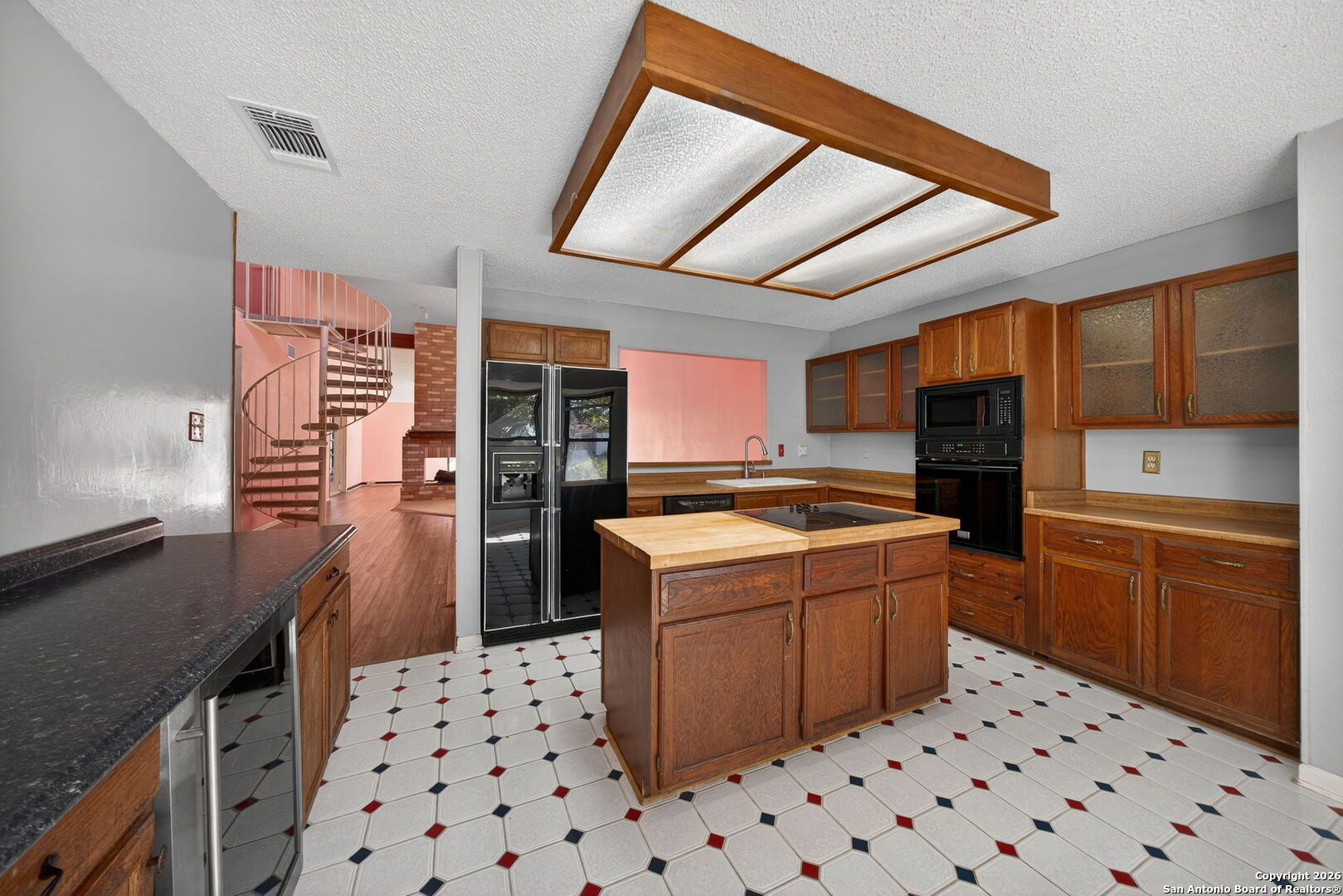 property viewer photo 18