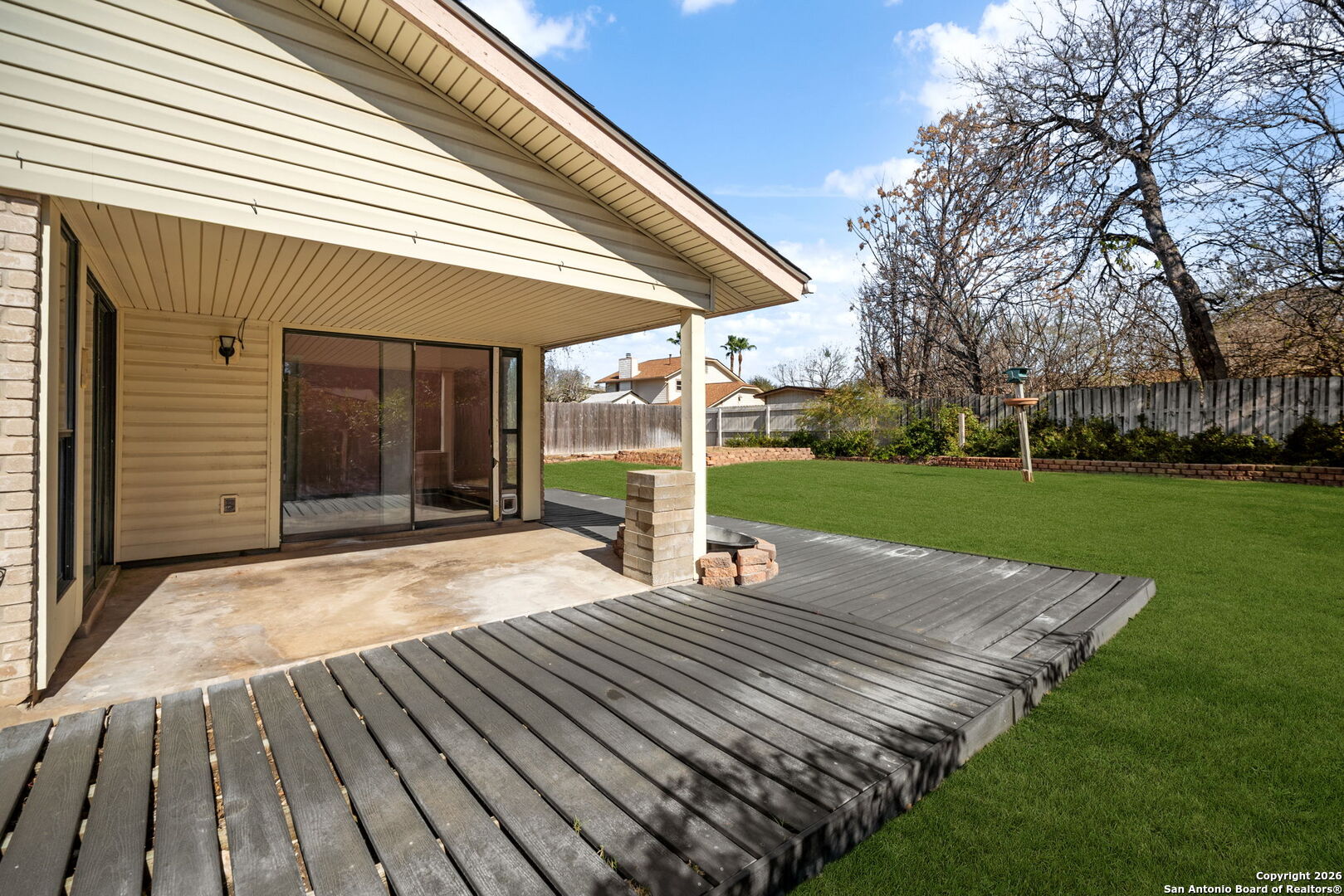 property viewer photo 40