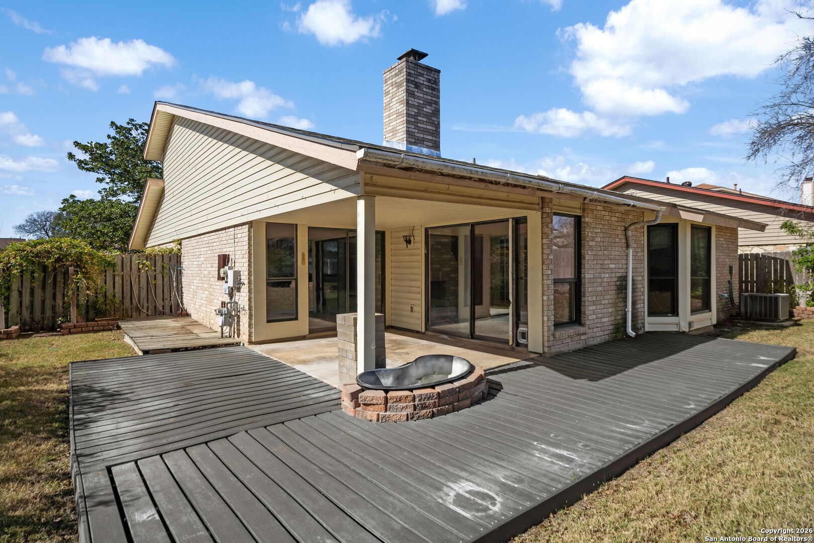 property viewer photo 43