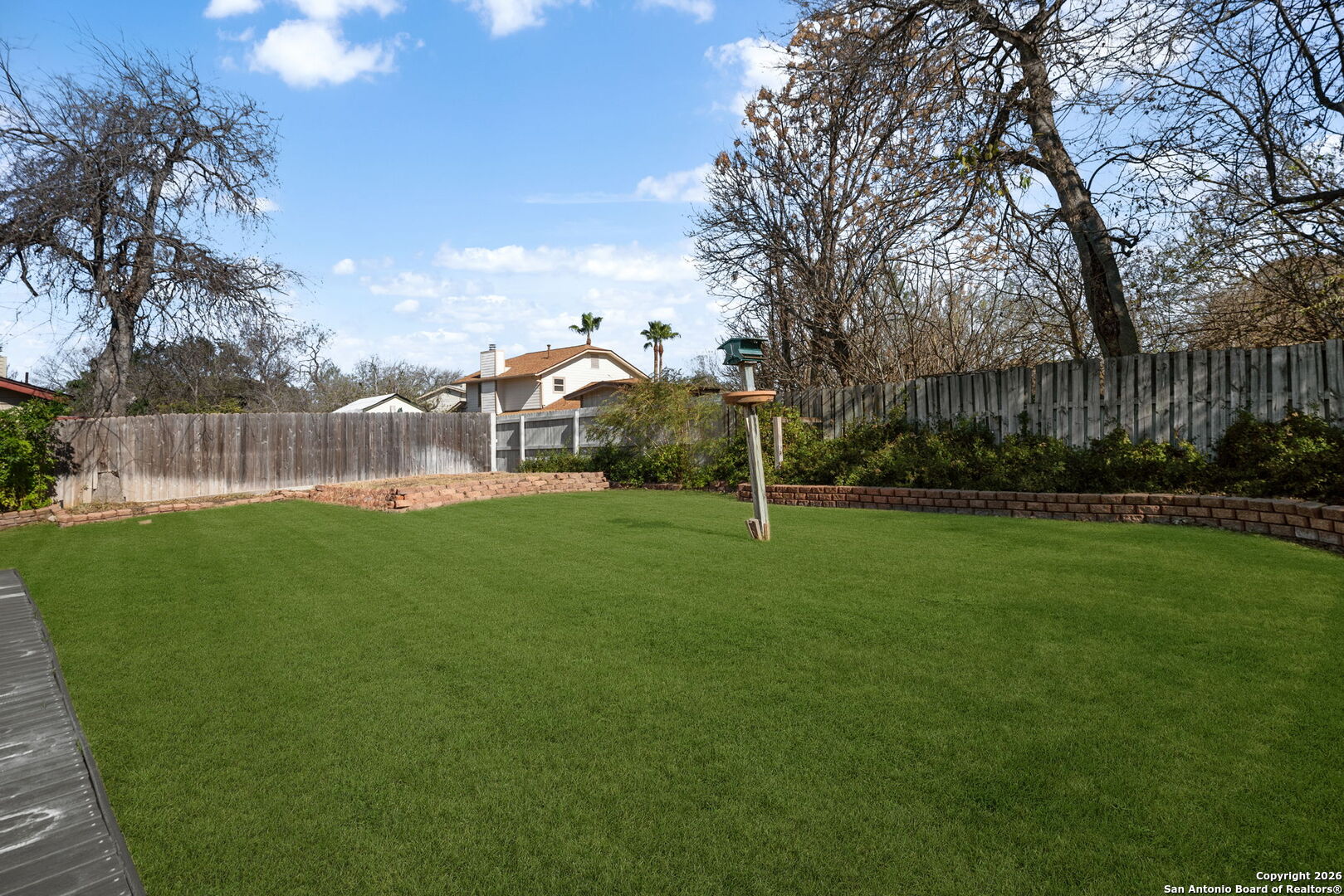 property viewer photo 44