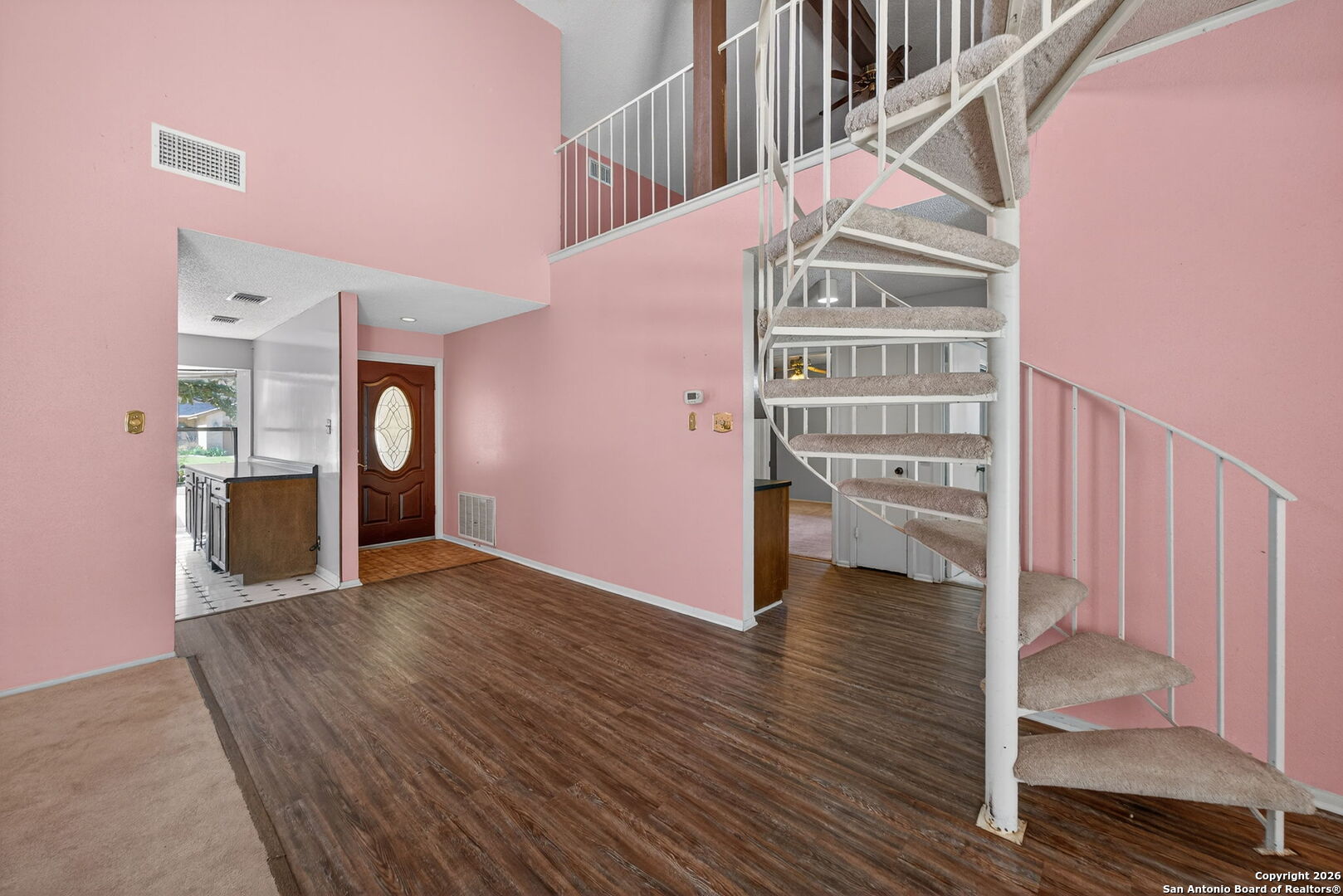 property viewer photo 8